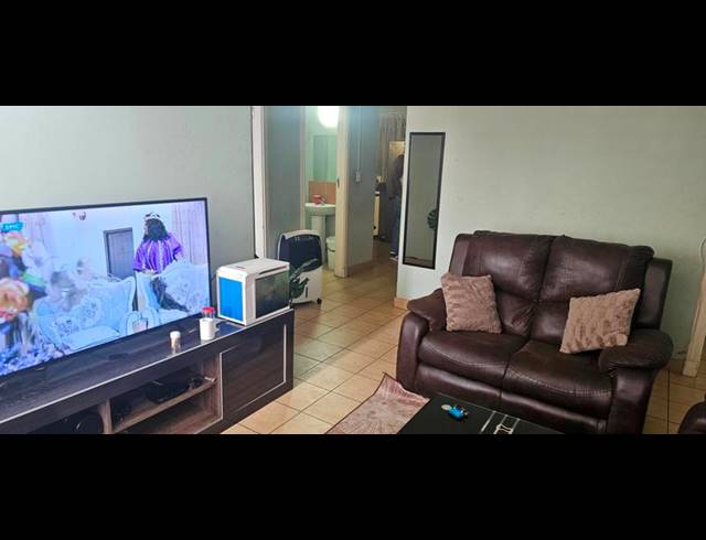 2 BEDROOM APARTMENT FOR SALE IN DURBAN CBD